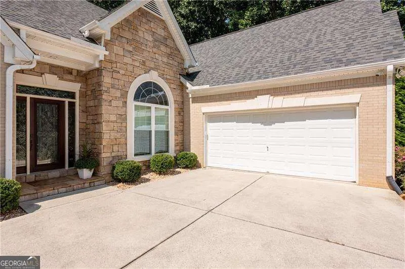 2625 Mount Olivet CT NW Kennesaw, GA 30152