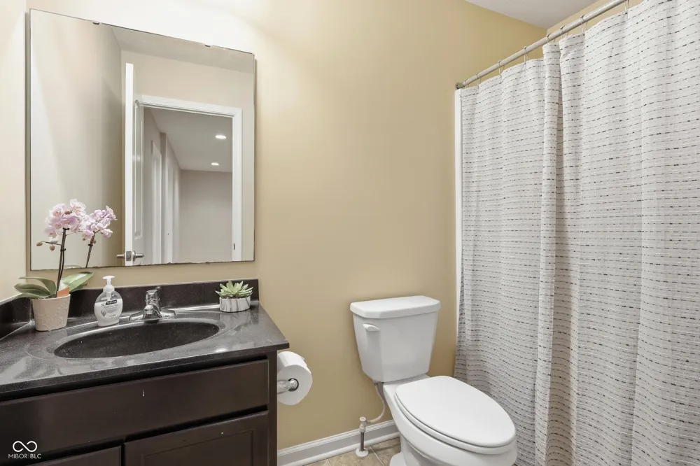 9654 Calamus Drive Noblesville, IN 46060
