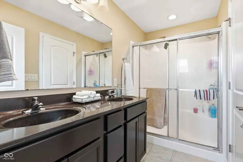 9654 Calamus Drive Noblesville, IN 46060