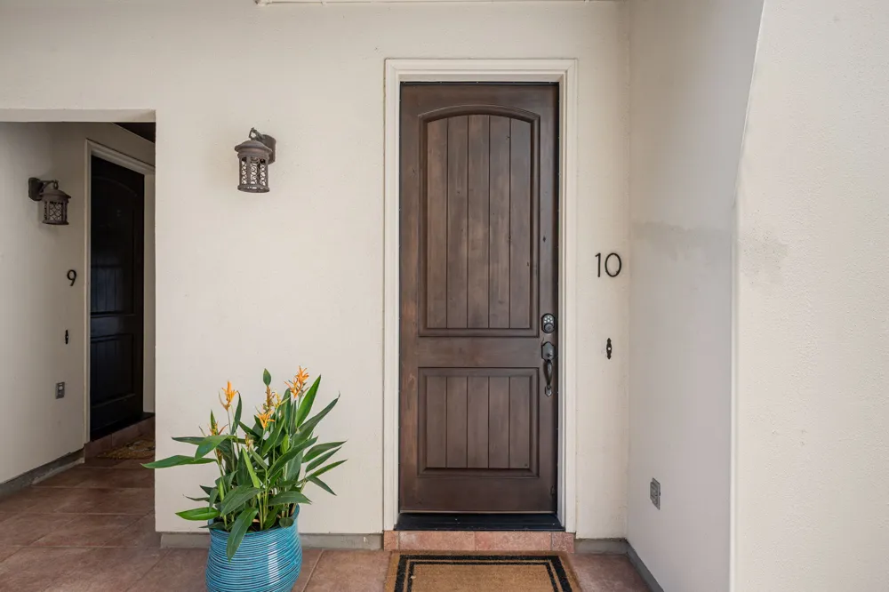 2207 Pasadena Drive #10 Austin, TX 78757