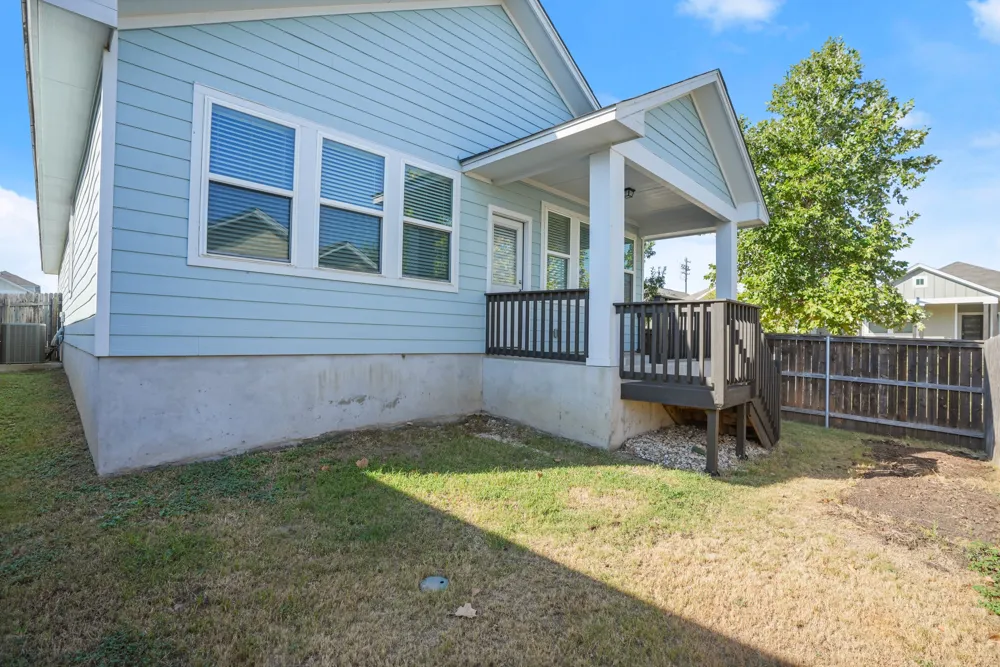 241 E Broade Street Leander, TX 78641