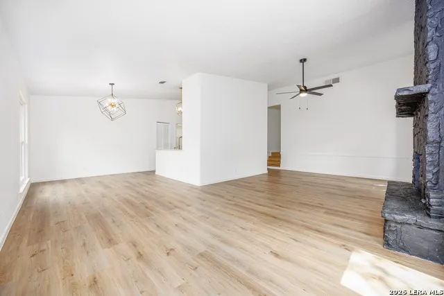 12238 Ecksminster San Antonio, TX 78216
