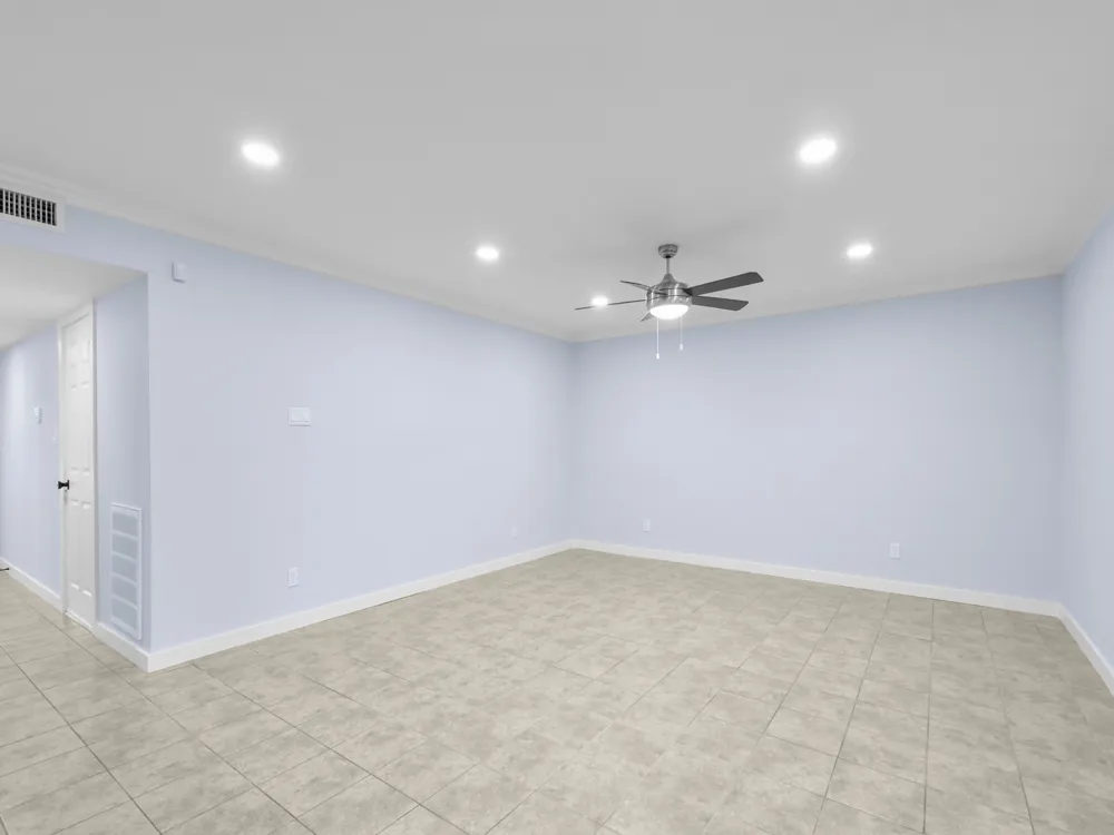2033 Lymington Road Carrollton, TX 75007