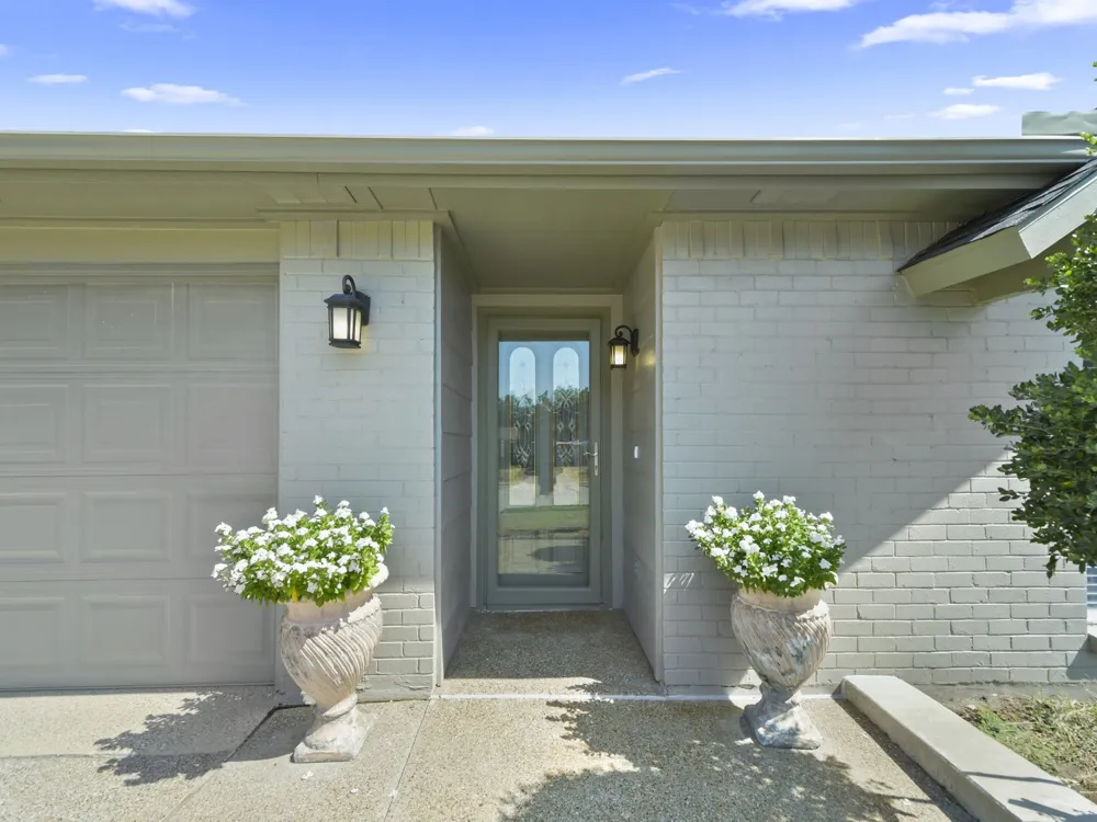 2033 Lymington Road Carrollton, TX 75007