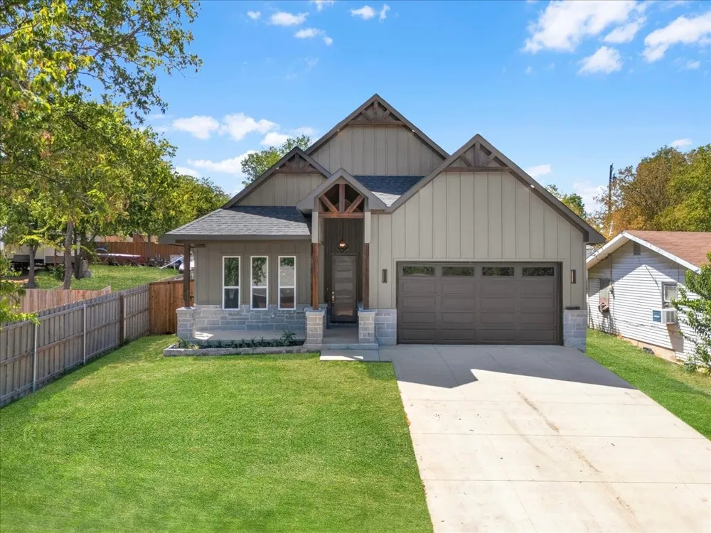 2915 Roosevelt Avenue Fort Worth, TX 76106