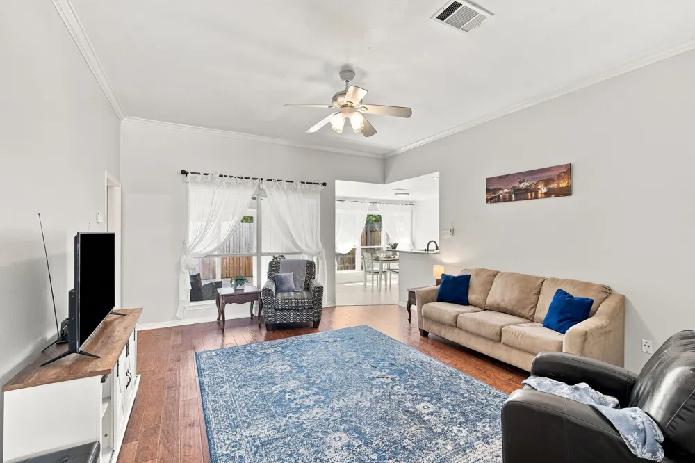 406 Gardenia Lane Waxahachie, TX 75165