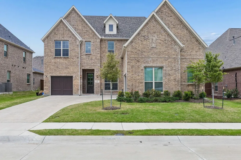 629 Singing Water Drive Rockwall, TX 75087