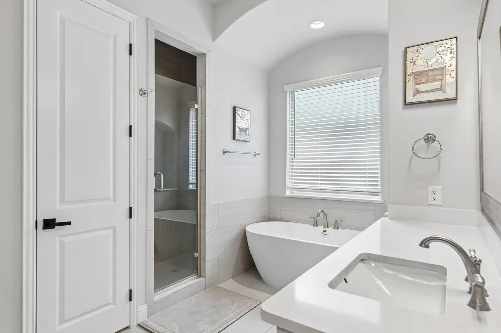 629 Singing Water Drive Rockwall, TX 75087
