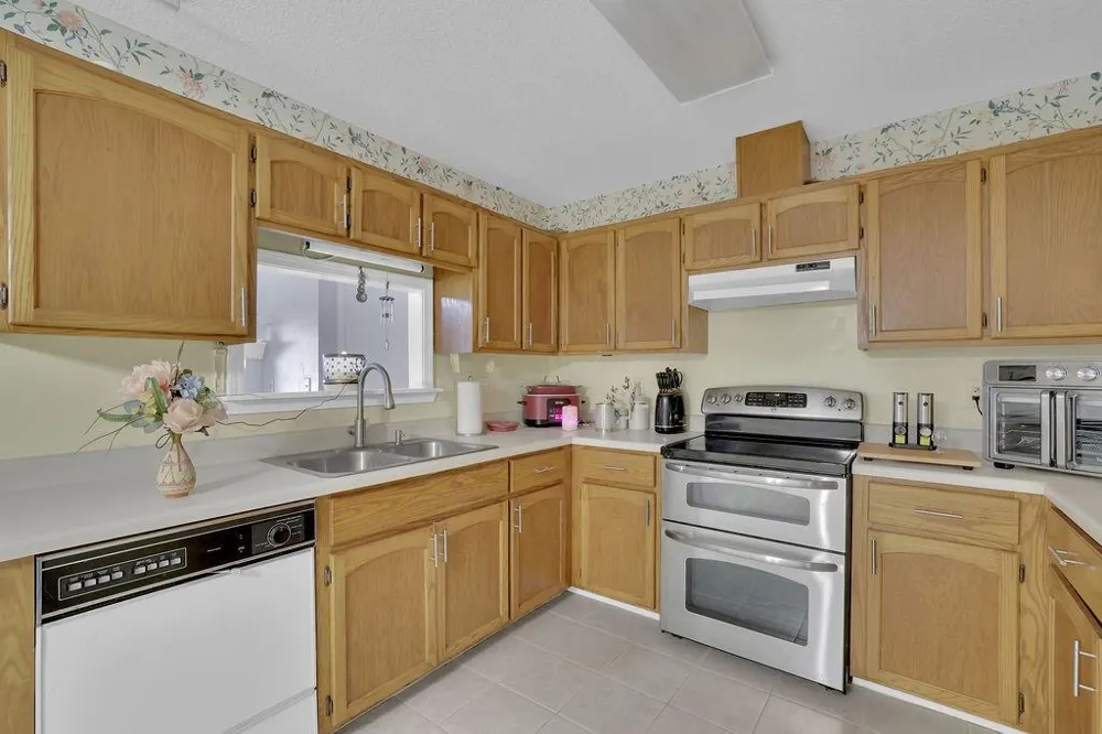 1238 Shannon Way SW Marietta, GA 30008