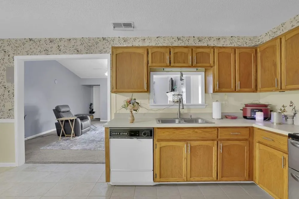 1238 Shannon Way SW Marietta, GA 30008
