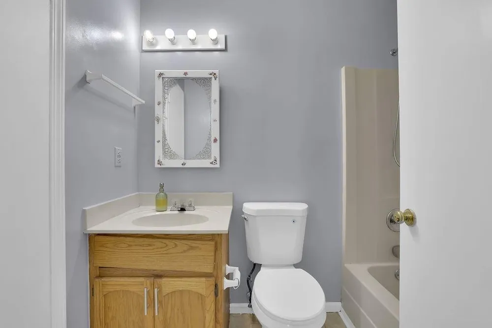 1238 Shannon Way SW Marietta, GA 30008