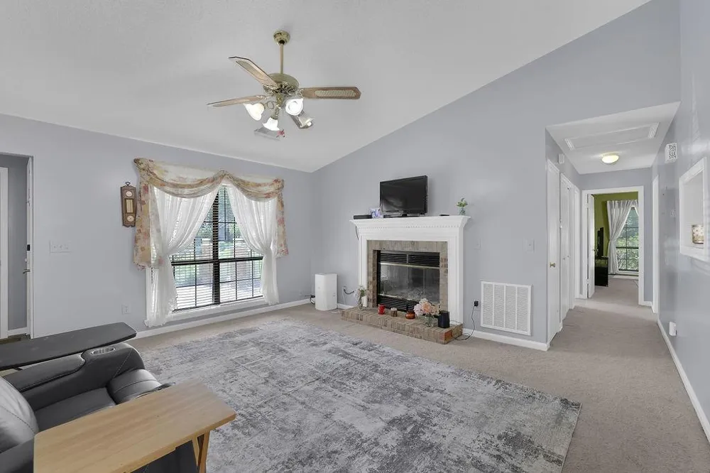 1238 Shannon Way SW Marietta, GA 30008