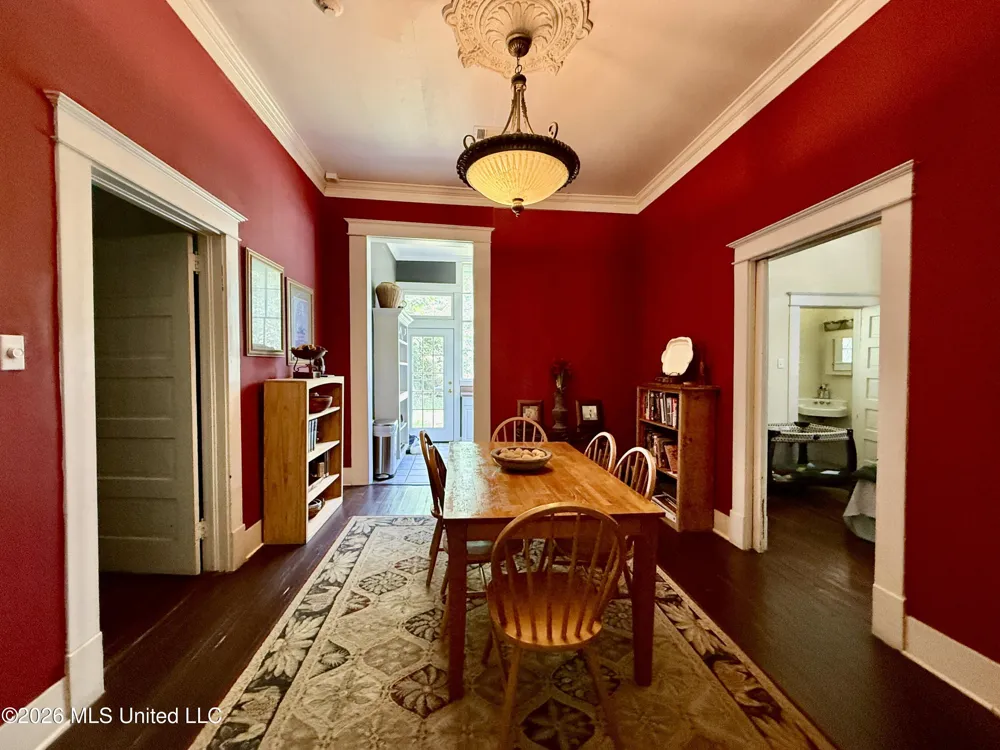 503 Madison Street Natchez, MS 39120