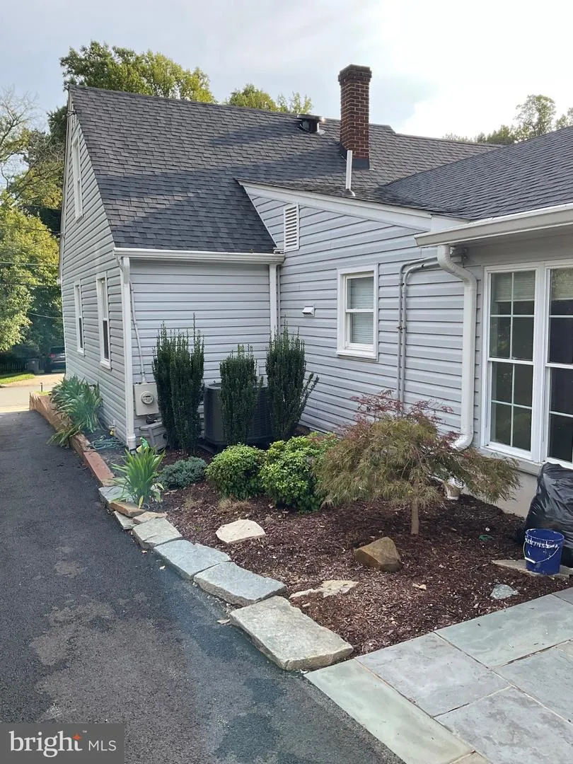 705 BRENT ROAD Rockville, MD 20850