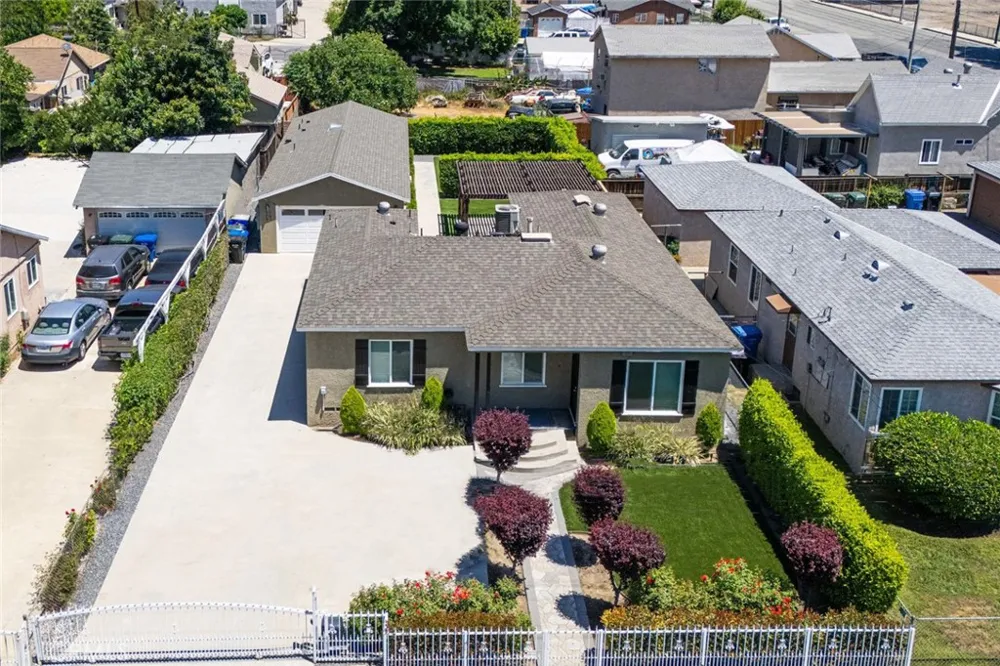 783 E Grand Pomona, CA 91766