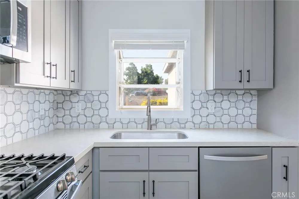 783 E Grand Pomona, CA 91766