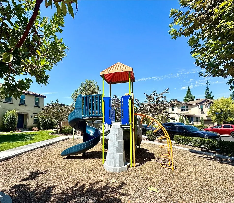 920 SPADRA AVENUE Pomona, CA 91766