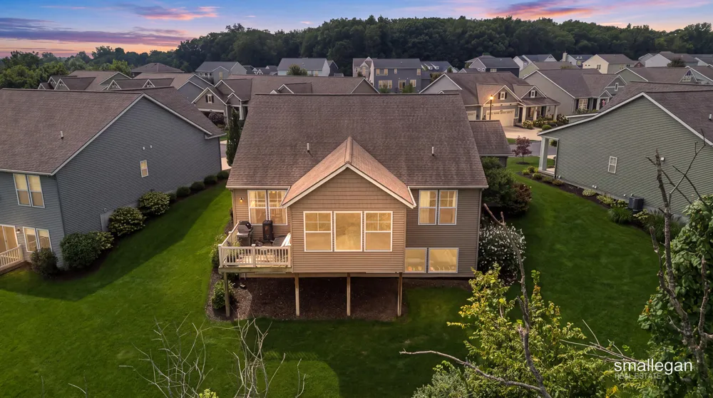3173 Braeburn Drive #17 Jenison, MI 49428