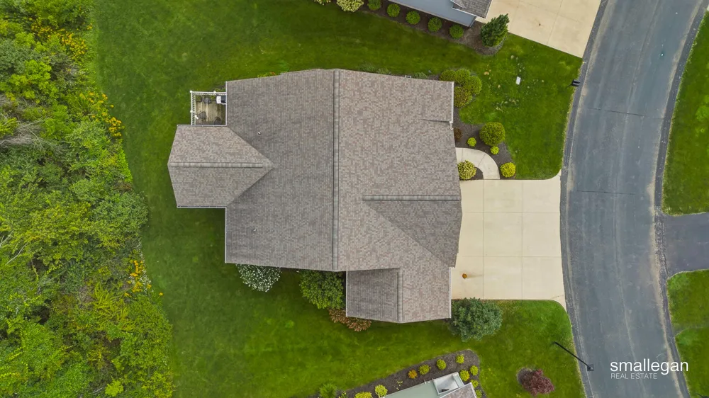 3173 Braeburn Drive #17 Jenison, MI 49428