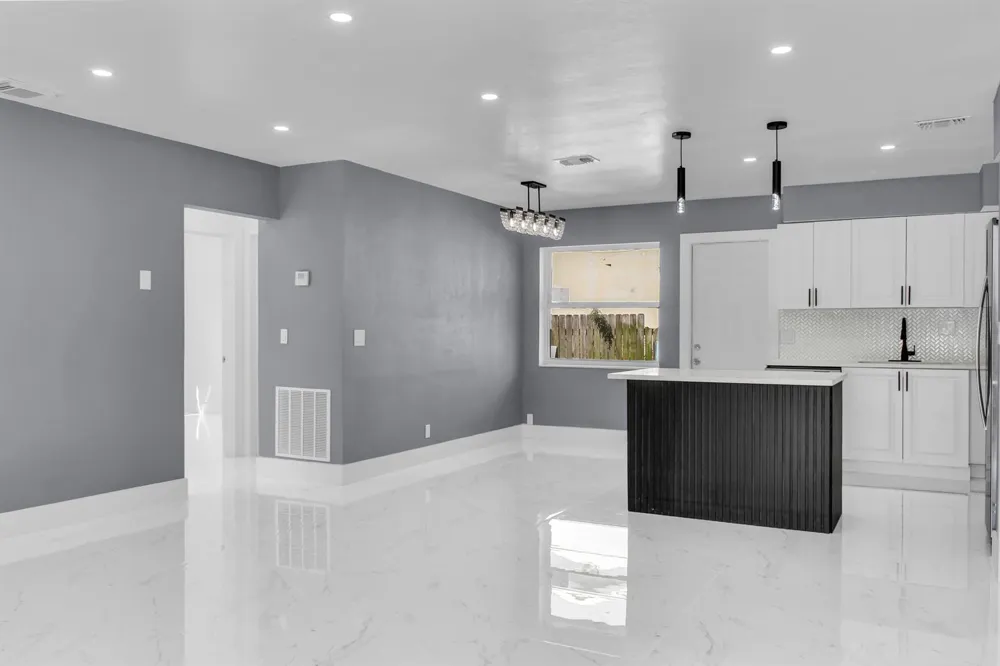 915 SW 3RD STREET Boynton Beach, FL 33435