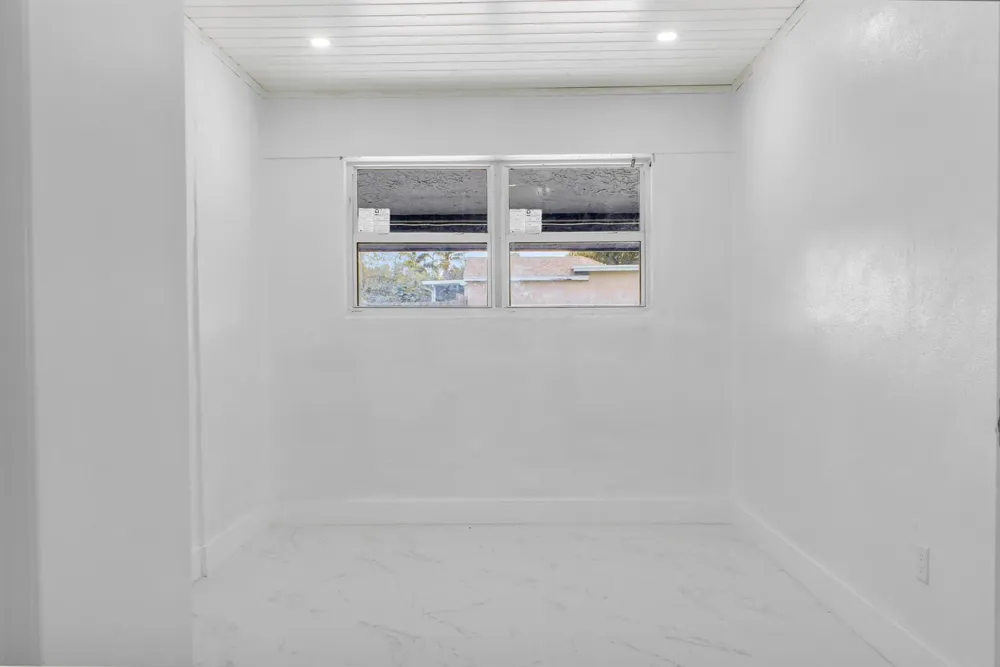 915 SW 3RD STREET Boynton Beach, FL 33435