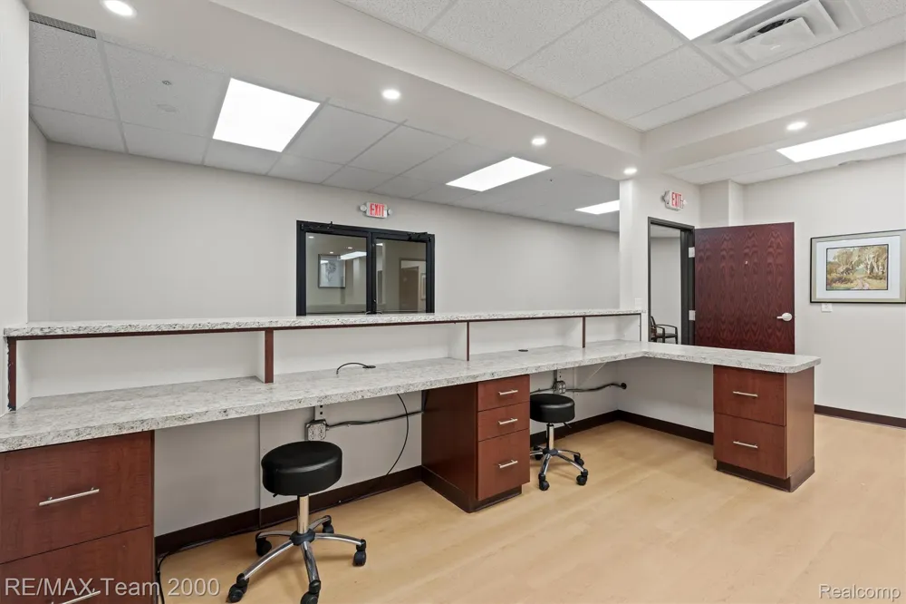 13530 Michigan Avenue #244 Dearborn City, MI 48126