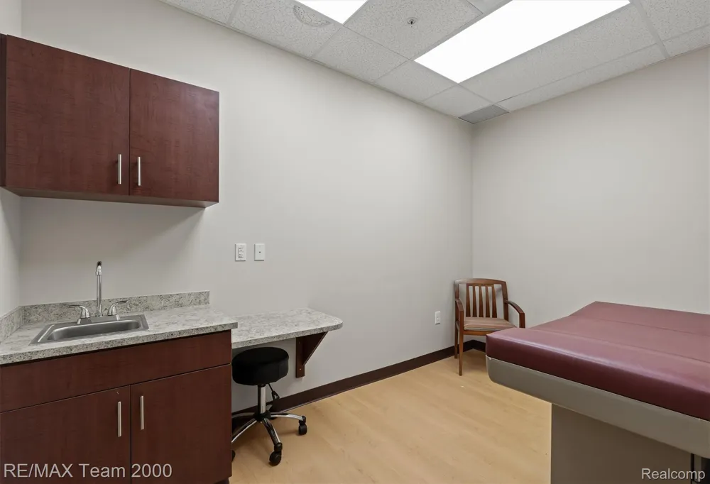 13530 Michigan Avenue #244 Dearborn City, MI 48126