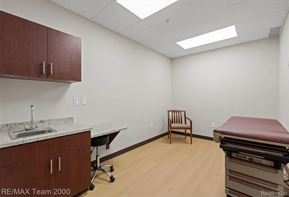 13530 Michigan Avenue #244 Dearborn City, MI 48126