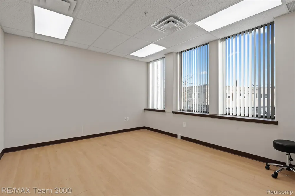 13530 Michigan Avenue #244 Dearborn City, MI 48126
