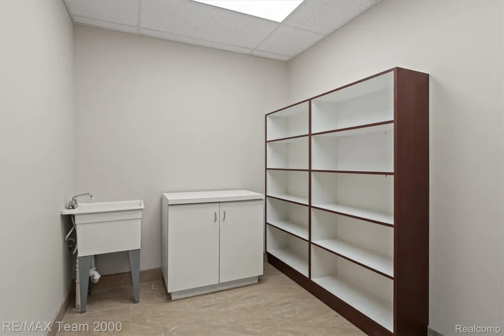 13530 Michigan Avenue #244 Dearborn City, MI 48126