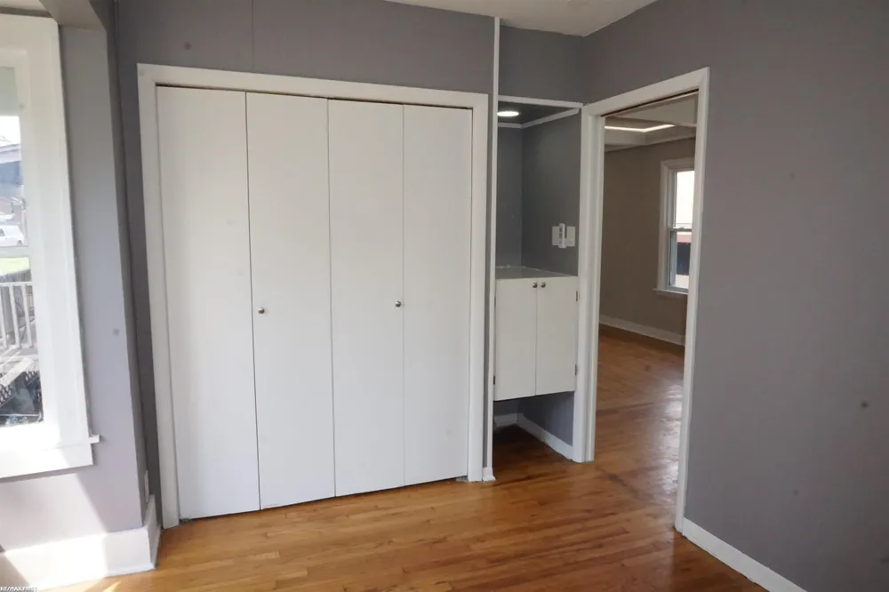 29455 S River Road Harrison Charter Township, MI 48045