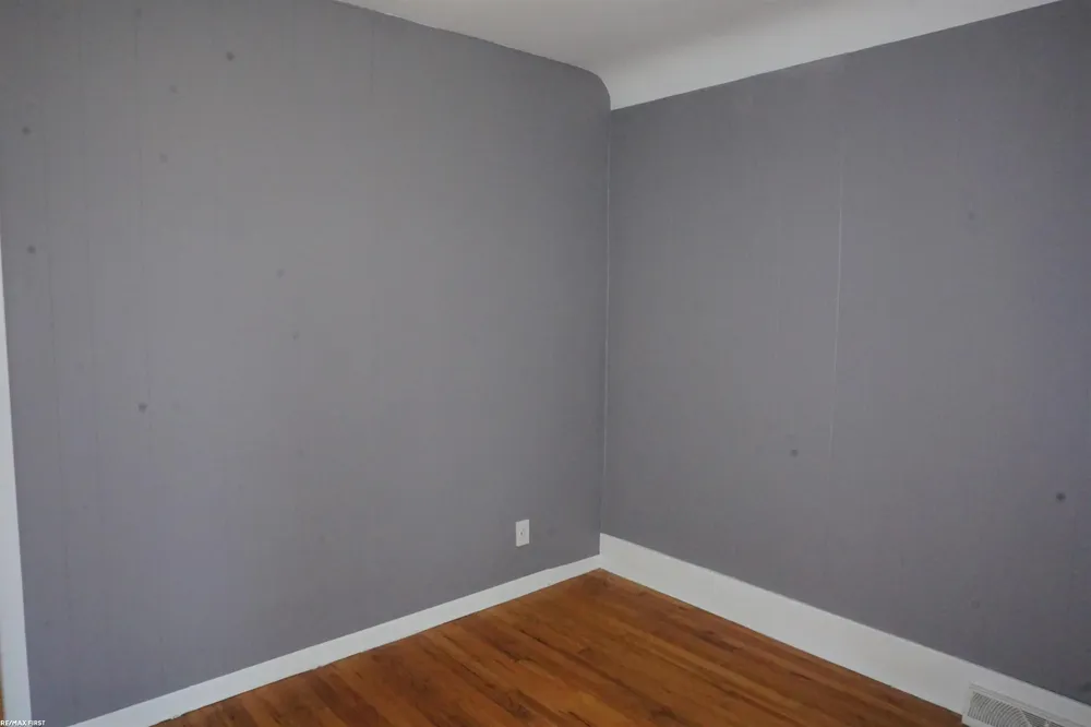 29455 S River Road Harrison Charter Township, MI 48045