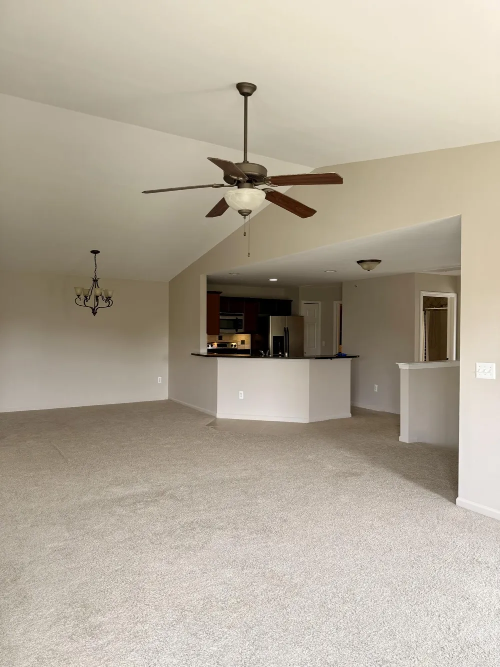2260 Leighton Drive #68 Shelby Charter Township, MI 48317