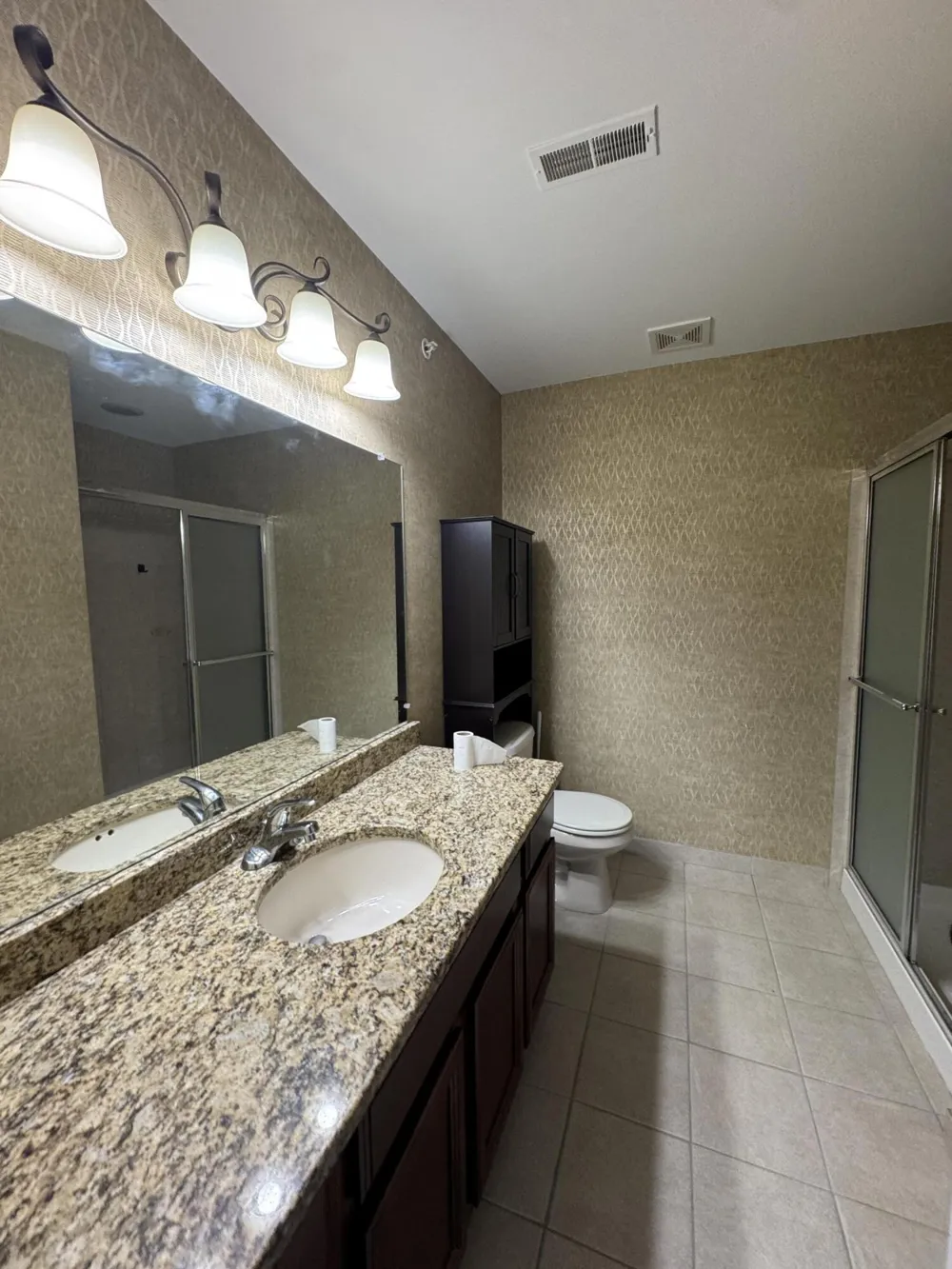 2260 Leighton Drive #68 Shelby Charter Township, MI 48317