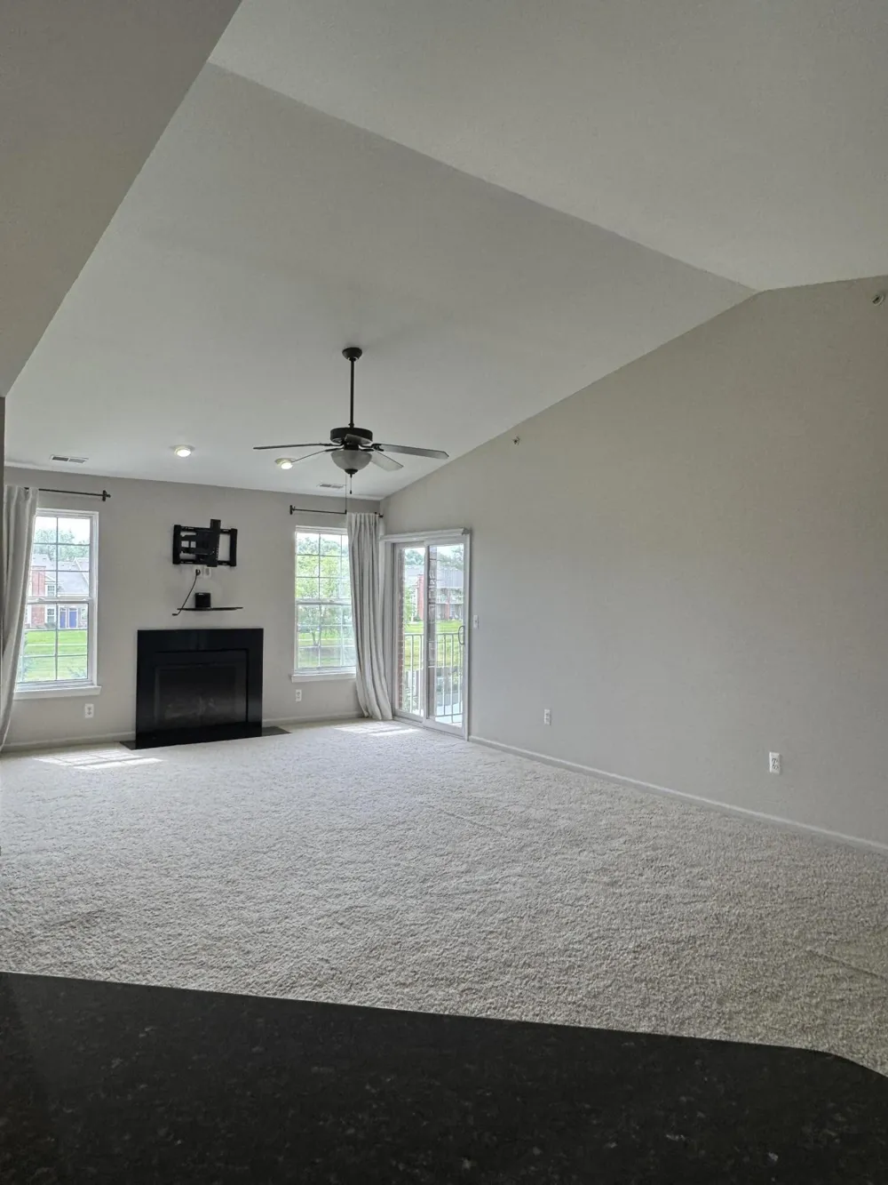 2260 Leighton Drive #68 Shelby Charter Township, MI 48317