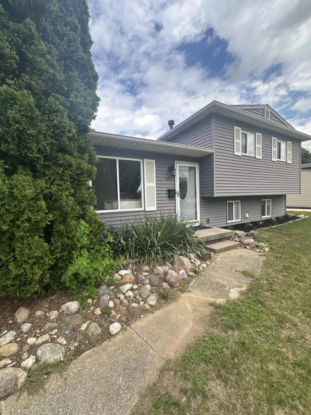 517 Clarion Street Vienna Charter Township, MI 48420