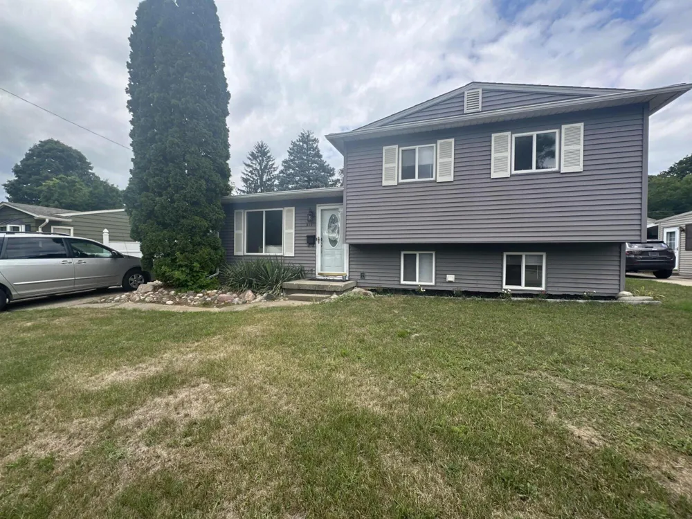 517 Clarion Street Vienna Charter Township, MI 48420