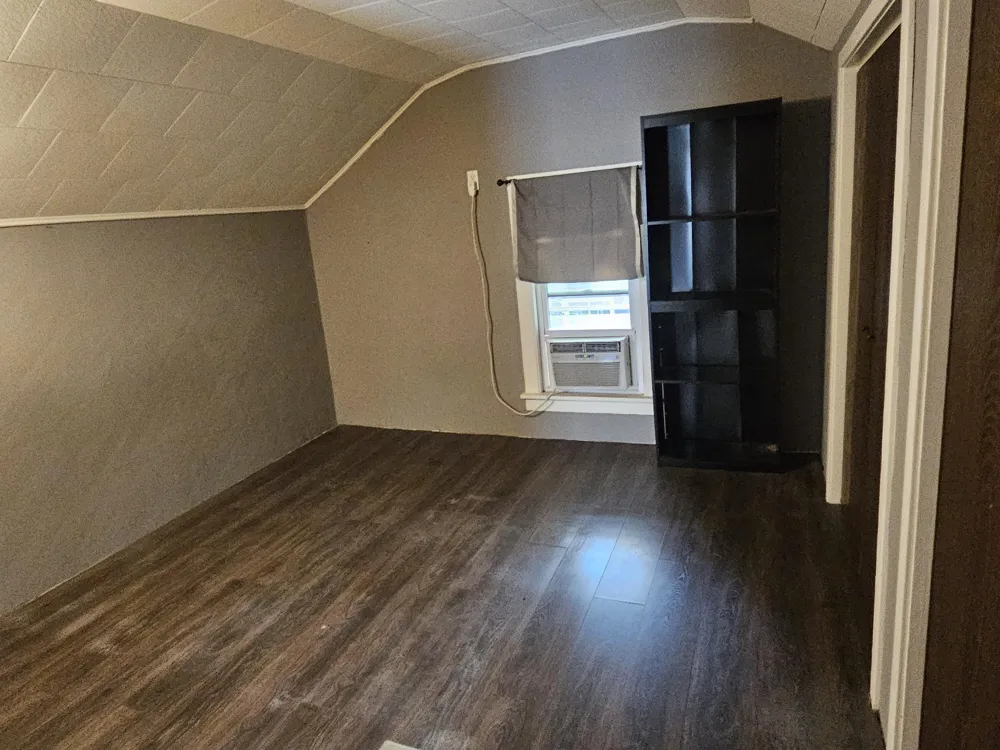 130 E Sycamore Street Wayland City, MI 49348