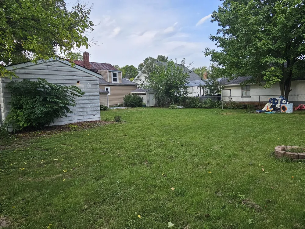 130 E Sycamore Street Wayland City, MI 49348