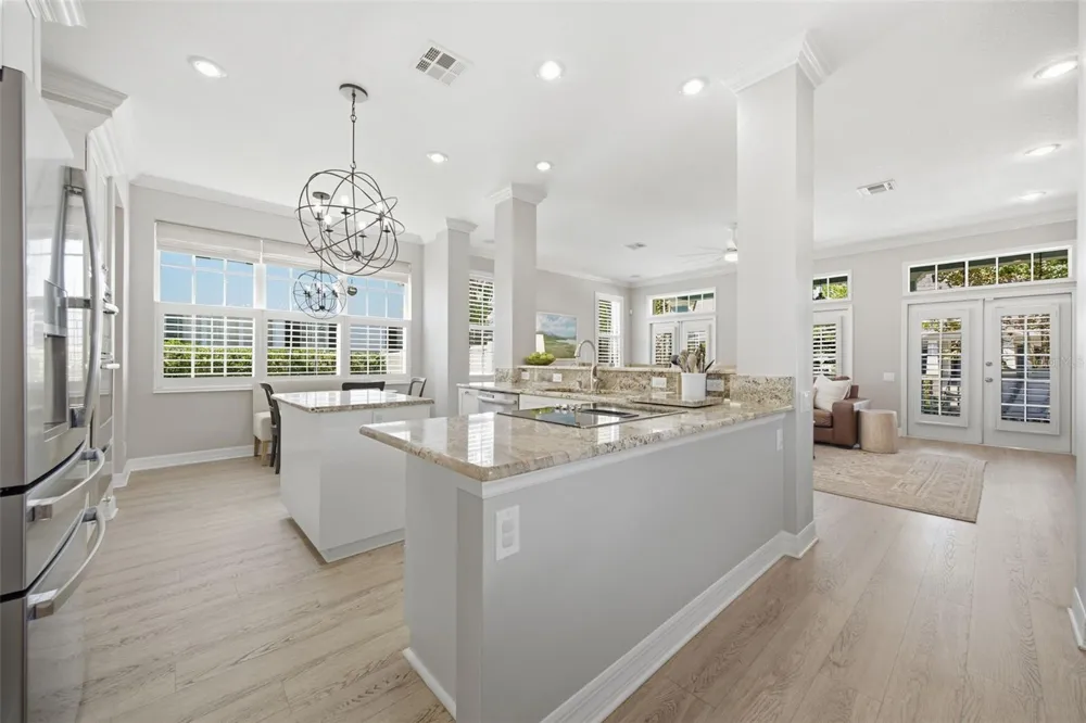10438 GREEN LINKS DRIVE Tampa, FL 33626