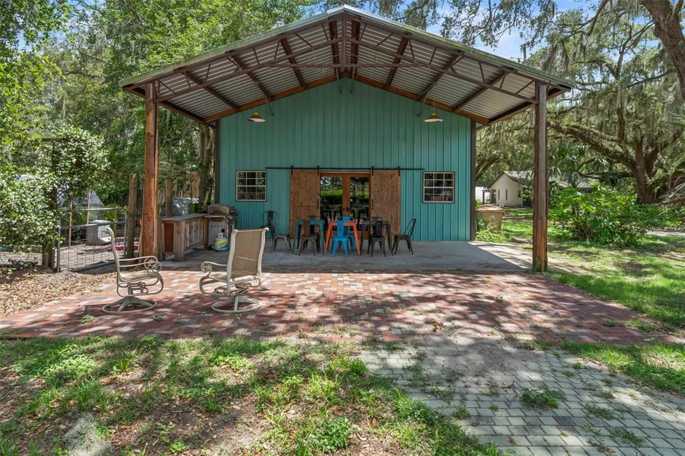 2016 LEWIS ROAD Leesburg, FL 34748