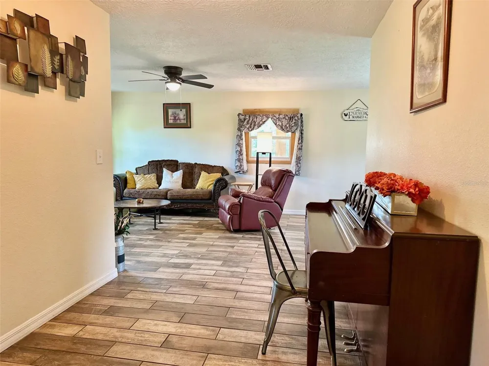 2016 LEWIS ROAD Leesburg, FL 34748