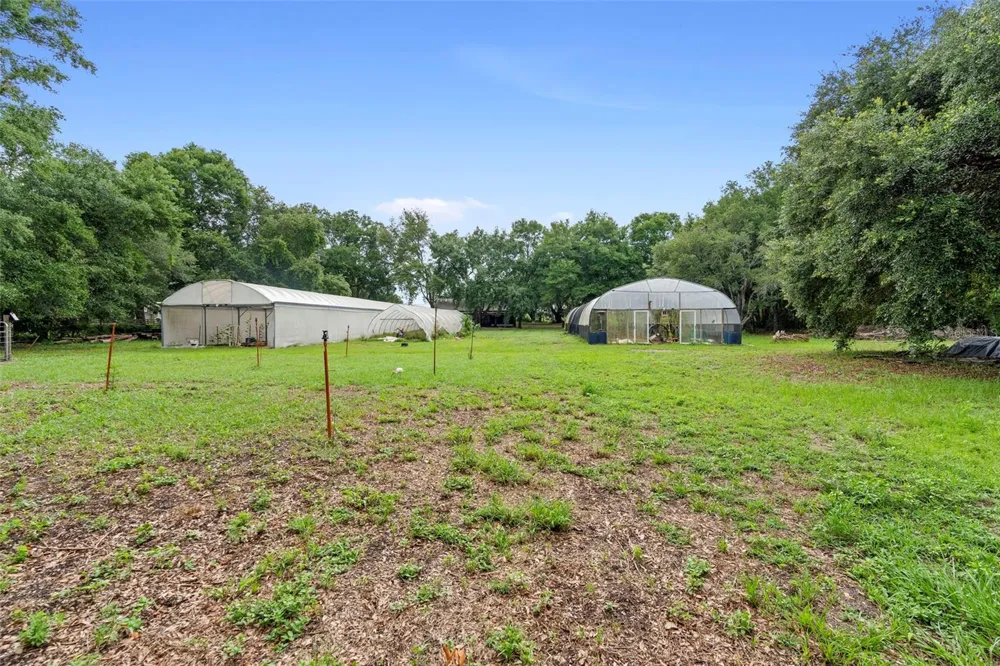 2016 LEWIS ROAD Leesburg, FL 34748