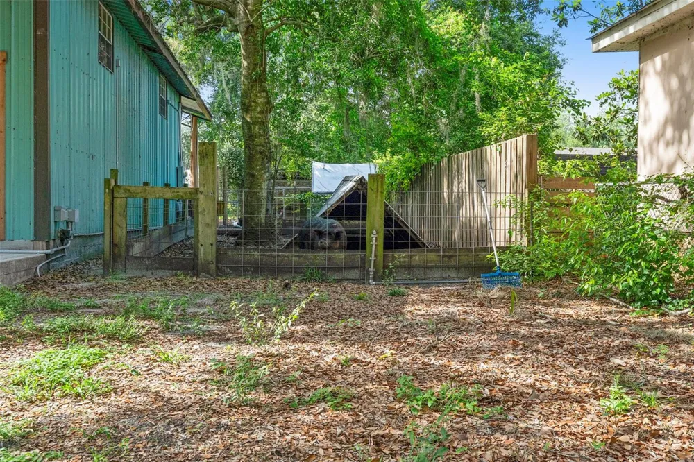 2016 LEWIS ROAD Leesburg, FL 34748