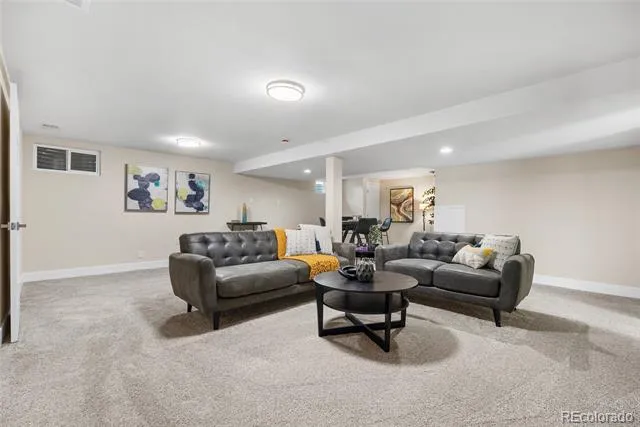 975 E 7th Avenue Broomfield, CO 80020