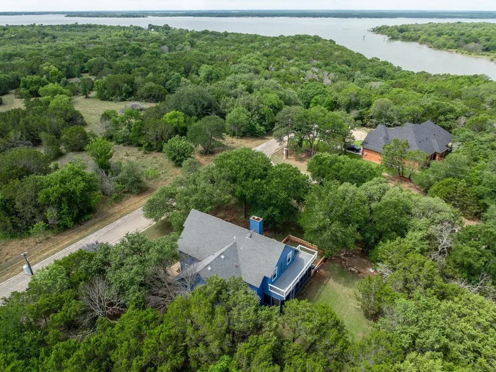 45145 Fringewood Drive Whitney, TX 76692