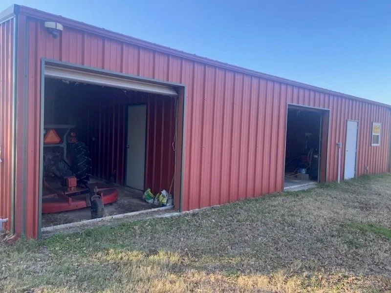 13733 County Road 109 Kaufman, TX 75142