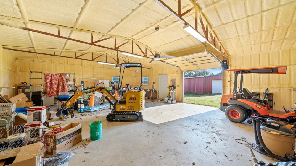 13733 County Road 109 Kaufman, TX 75142