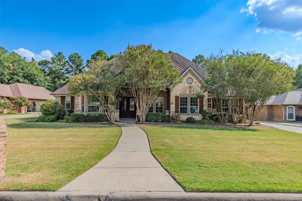 2007 Creekview Drive Commerce, TX 75428