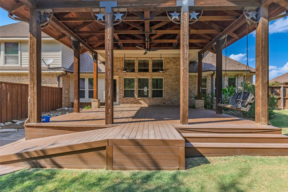 2007 Creekview Drive Commerce, TX 75428